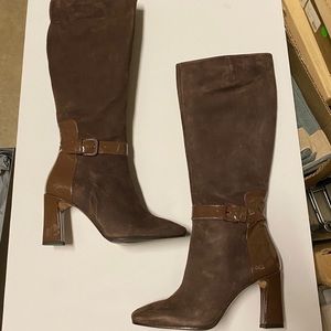 NWT Lea Foscati Manas Knee High Brown Suede Boots